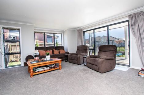 Photo of property in 42 Jarrett Terrace, Leamington, Cambridge, 3432