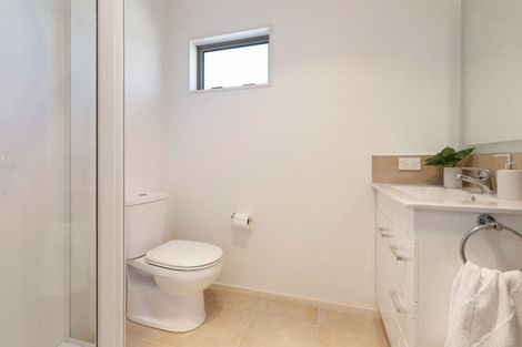 Photo of property in 6 Cresswell Place, Johnsonville, Wellington, 6037