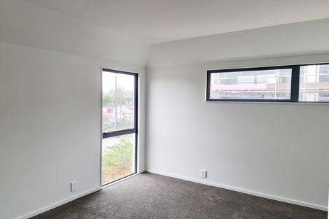 Photo of property in 2/10 Nova Place, Christchurch Central, Christchurch, 8011