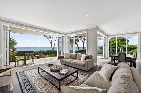 Photo of property in 27 Muritai Road, Milford, Auckland, 0620
