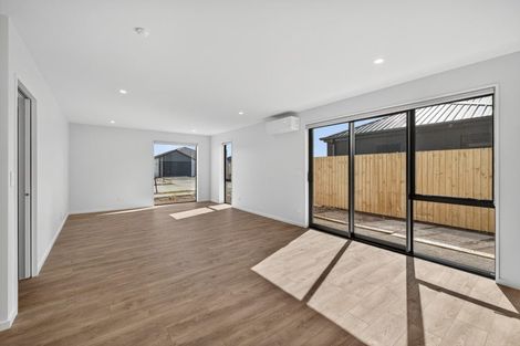 Photo of property in 18 Doris Lusk Street, Belfast, 8051