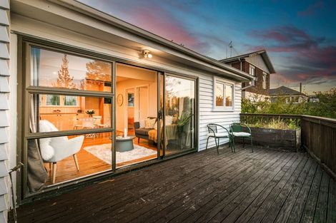 Photo of property in 637 Swanson Road, Swanson, Auckland, 0612