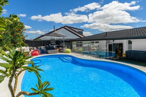Photo of property in 6 Western Road, Otumoetai, Tauranga, 3110