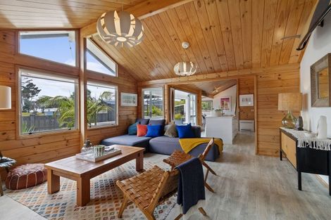 Photo of property in 3 The Dunes, Pauanui, Hikuai, 3579