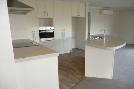 Photo of property in 10 Fernham Way, Rolleston, 7615