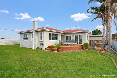 Photo of property in 194 Parsons Street, Tawhero, Whanganui, 4501