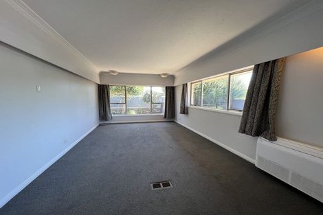 Photo of property in 39 Searells Road, Strowan, Christchurch, 8052