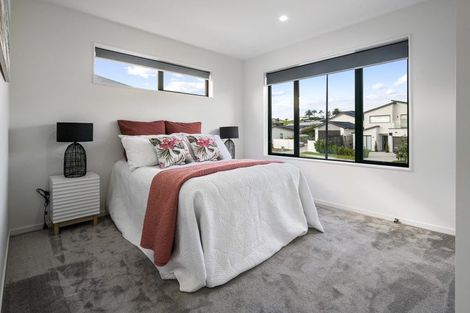 Photo of property in 6 Ta Moko Drive, Gulf Harbour, Whangaparaoa, 0930