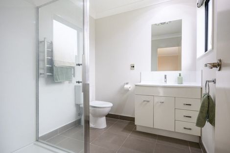 Photo of property in 24 Branigan Parade, Kelvin Grove, Palmerston North, 4414