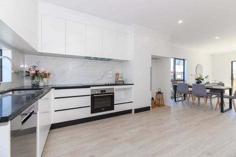 Photo of property in 71a Cornwall Road, Papatoetoe, Auckland, 2025