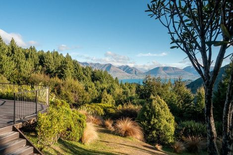 Photo of property in 137 Alpine Retreat Road, Ben Lomond, Queenstown, 9371