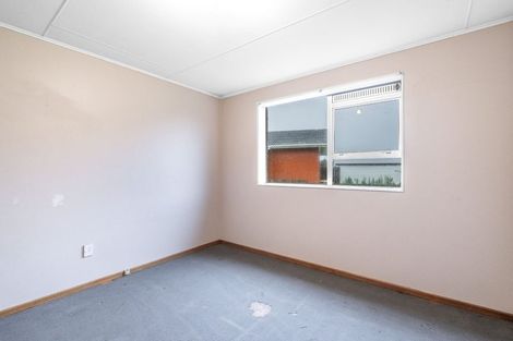 Photo of property in 12 Argyle Street, Kew, Invercargill, 9812