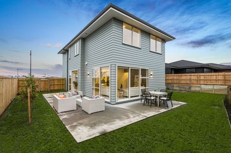 Photo of property in 23 Taikura Avenue, Red Beach, 0932