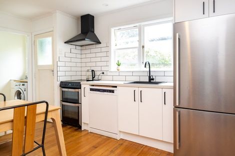 Photo of property in 91 Shakespeare Road, Bluff Hill, Napier, 4110