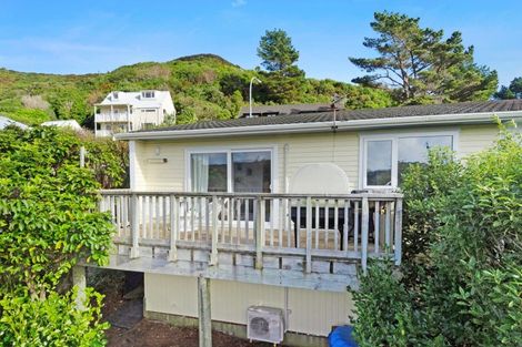 Photo of property in 107f1 Allington Road, Karori, Wellington, 6012
