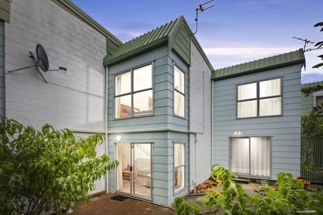 Photo of property in 70f2 Hataitai Road, Hataitai, Wellington, 6021