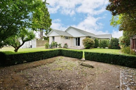 Photo of property in 93 Oakhampton Street, Hornby, Christchurch, 8042