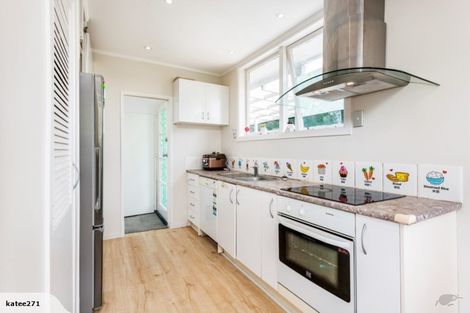 Photo of property in 1/22 Larnoch Road, Henderson, Auckland, 0610