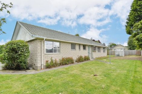 Photo of property in 93 Oakhampton Street, Hornby, Christchurch, 8042