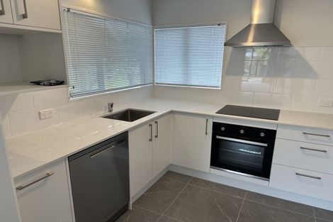 Photo of property in 63a Nile Road, Milford, Auckland, 0620