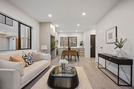 Photo of property in 33c Garadice Road, Rothesay Bay, Auckland, 0630