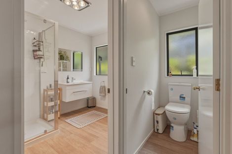 Photo of property in 300 State Highway 10, Cable Bay, 0420