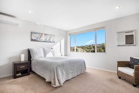 Photo of property in 127 Beach Road, Castor Bay, Auckland, 0620