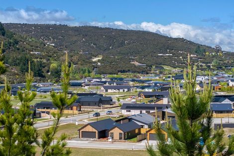 Photo of property in 14 Moonstone Street, Albert Town, 9305