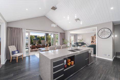 Photo of property in 2 Firsby Drive, West Melton, 7618