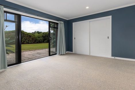 Photo of property in 65 Pohutukawa Drive, Levin, 5571