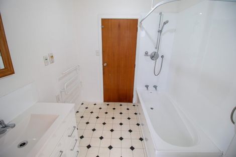 Photo of property in 107d Fraser Avenue, Johnsonville, Wellington, 6037