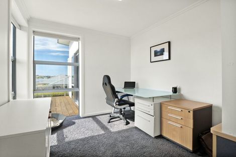 Photo of property in 21 Awa Toru Drive, Fairfield, Dunedin, 9018