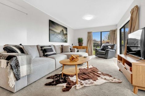 Photo of property in 13 Lynmore Avenue, Lynmore, Rotorua, 3010