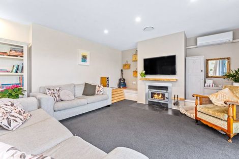 Photo of property in 842 South Head Road, South Head, Helensville, 0874