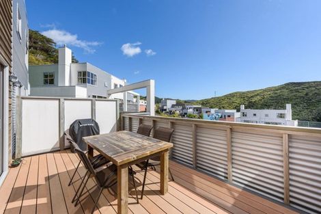 Photo of property in 10 Saddleback Grove, Karori, Wellington, 6012