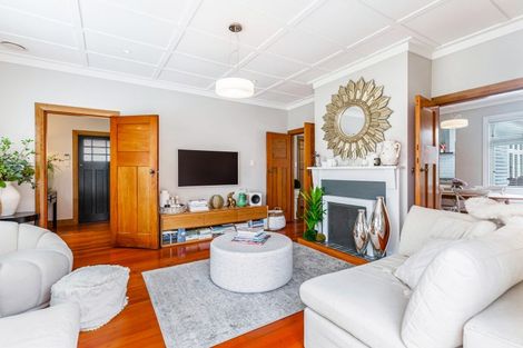 Photo of property in 10 Sunderland Avenue, Hobsonville, Auckland, 0616