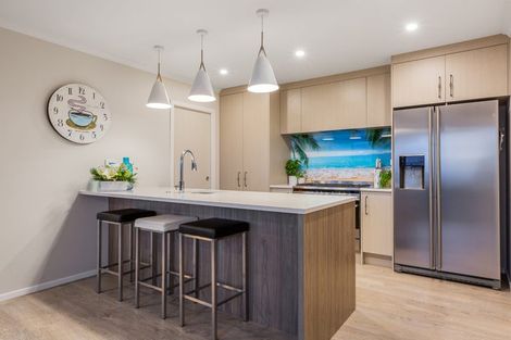Photo of property in 5 Margaret Shields Avenue, Aotea, Porirua, 5024