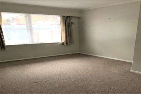Photo of property in 4 Royal Place, Levin, 5510