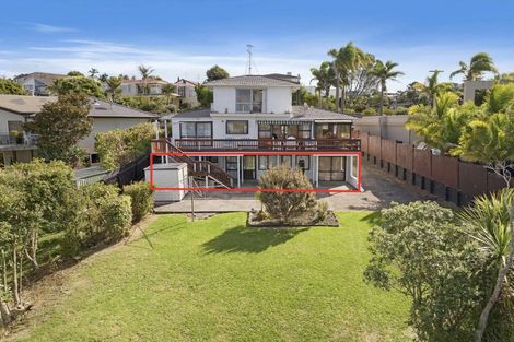 Photo of property in 17 Tui Vale Road, Shelly Park, Auckland, 2014