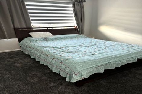 Photo of property in 14 Mander Place, Bucklands Beach, Auckland, 2012
