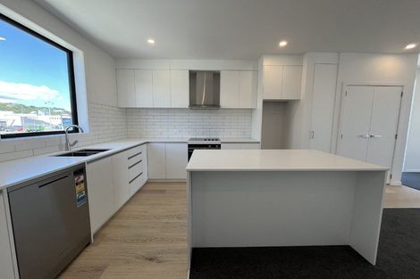 Photo of property in 53 Kamahi Place, Paraparaumu, 5032