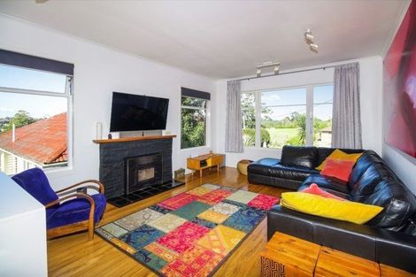 Photo of property in 12 Maui Street, New Lynn, Auckland, 0600