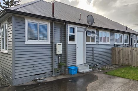 Photo of property in 7 List Street, Welbourn, New Plymouth, 4310