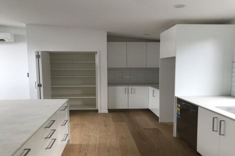 Photo of property in 1/18 Oriental Terrace, Oriental Bay, Wellington, 6011