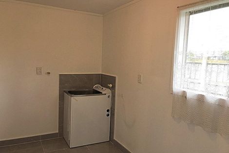 Photo of property in 6 Tangelo Place, Bucklands Beach, Auckland, 2012