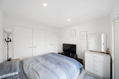 Photo of property in 6 Nga Waka Place, Mangere, Auckland, 2022