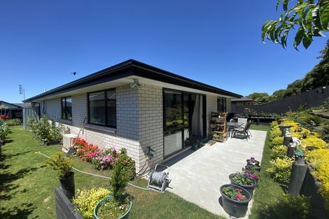 Photo of property in 21 Dalwood Crescent, Rolleston, 7614