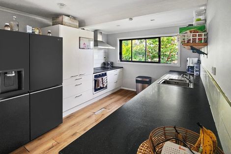 Photo of property in 88 Martin Road, Paraparaumu Beach, Paraparaumu, 5032