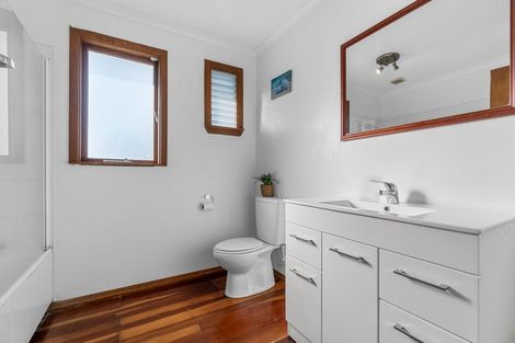 Photo of property in 42 Irvine Street, Frankton, Hamilton, 3204