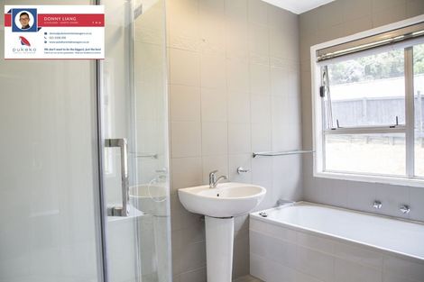 Photo of property in 2/11 Foley Place, Torbay, Auckland, 0632